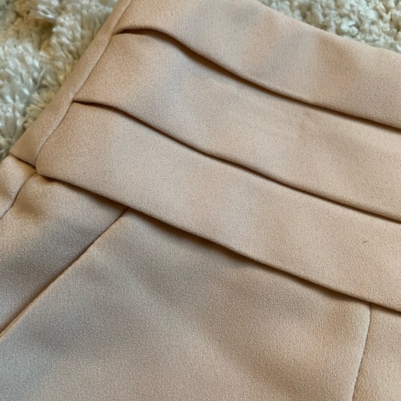 NWT Forever 21 Taupe Woven Shorts - Picture 5 of 6